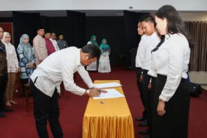 929 PPPK Guru Terima SK Pengangkatan, Rudi Berpesan Wujudkan SDM Mumpuni Topang Batam Kota Baru