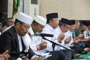 Bupati Karimun Menghadiri Dzikir dan Doa Bersama Dalam Rangka HUT RI