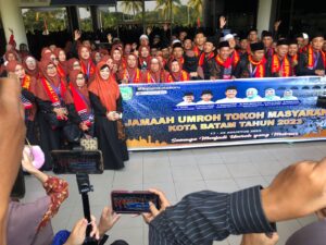 Pemko Batam Berangkatkan Umroh Puluhan Tokoh Muslim  , Kadis Kominfo  Sebut Alasannya