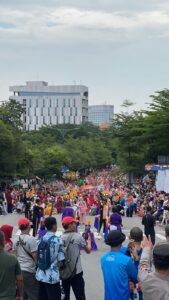 Karnaval HUT RI Dipadukan Dengan Moderasi Beragama, Camat Lubuk Baja: Kamu Adalah Aku, Aku Bersama Kamu