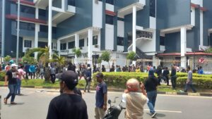 BREAKING NEWS! Demo Masyarakat Melayu di BP Batam Ricuh