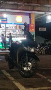 Setelah 3 Tahun Hilang Di Curi  ,Motor Mio Milik Mayer Takkarasel  Di Temukan Terparkir Di Sp Plaza