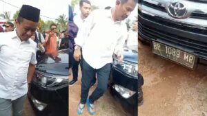 Walikota Rudi dan Menteri Bahlil Pakai Mobil Pajak Mati di Tanjung Banon Batam