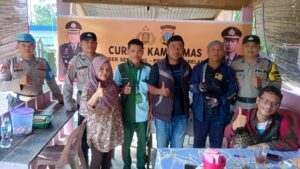 Kanit Binmas Polsek Sekupang serap aspirasi pada kegiatan Jumat Curhat