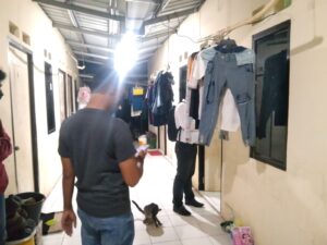 Geger ! Penemuan Mayat Perempuan Sudah Membusuk Di Kamar Kos Villa Pesona Asri
