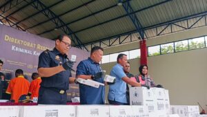 Rokok Manchester  Selundupan  Di  Tangkap Oleh Ditreskrimsus Polda Kepri