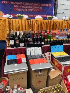 Bea Cukai Batam Musnahkan Barang Ilegal Senilai 7,9 Miliar Rupiah, Berikut Jenis Barangnya