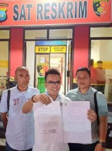 Miliki Izin dari Pemko Batam, Tim Hukum Prabowo-Gibran Laporkan Ketua Bawaslu Kepri dan Batam Terkait Perusakan Baliho di WTB