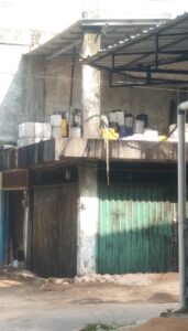 Bangunan di Pasar Cik Puan Batam Diduga Tempat Penyulingan Minyak Bekas