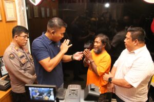 Gaji Rp3 juta Tidak Dibayar PT Mega Trijaya, Penyebab Pria Tua Ini Bacok Marketing di Tiban