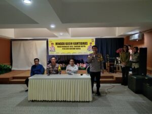 Tanggapi Keluhan Masyarakat, Polsek Batam Kota Polresta Barelang Laksanakan Kegiatan Minggu Kasih