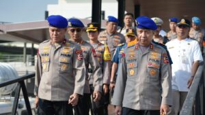 Cek Pengamanan Pelabuhan Kali Adem dan Tanjung Priok, Kakorpolairud: Berikan Pelayanan Terbaik