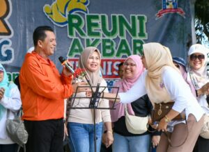 Gubernur Ansar Melepas Jalan Santai Ilunisda Tanjungpinang