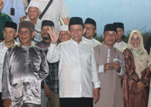 Masyarakat Dabo Tumpah Ruah di Lapangan Merdeka, Meriahkan Malam Takbir Idul Fitri 1445 Hijriyah
