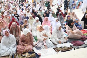 Marlin Sholat Idul Adha di Masjid Sultan : Dalam Hidup Butuh Keikhlasan dan Niat yang Tulus