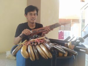 Kisah Pedagang Pisau Keliling di Batam, Dari Dipalak Preman Hingga Raup Cuan Saat Idul Adha