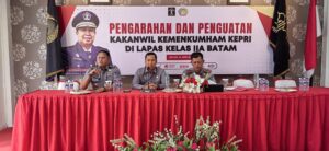 Kakanwil Berikan Pengarahan dan Penguatan Pegawai Lapas Batam