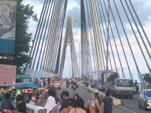 Jembatan Satu Barelang Tetap Ramai Dikunjungi Wisatawan Meski Sering Terjadi Kasus Bunuh Diri