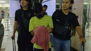 Tersangka Kasus Pembunuhan di Ruko Pasar Sagulung Tiba di Batam