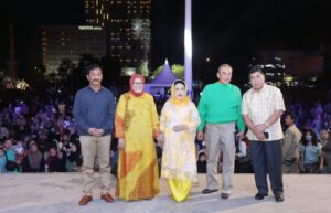 Hibur Masyarakat Batam, Rudi-Marlin Ikut Bernostalgia bersama Hetty Koes Endang