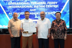 Teken Kerjasama Mitra Baru Pelabuhan Ferry Batam Center, Mitra Lama Tak Hadir