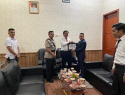 Unit Reskrim Polsek Daik Terima Penghargaan dari Pemkab Lingga