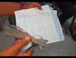 Diduga Bawa Serangan Fajar, Dua Wanita Korlap Paslon Amsakar-Li Claudia Diamankan di Bawaslu