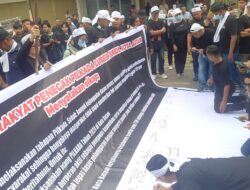 Menduga ada Praktik Politik Uang dalam Pilkada di Batam, Demonstran: Pilkada Diulang!