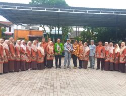 Bakamla Zona Barat Salurkan Makanan Bergizi Gratis kepada Ratusan Siswa di SDN 018 Sagulung Batam