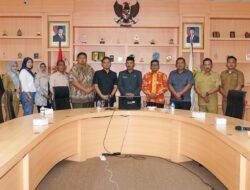 Sekdaprov Kepri dan Ketua Komisi II DPRD Bintan Bahas Pengelolaan Aset dan Optimalisasi Potensi Daerah