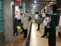 Kalapas Perempuan Batam dan Kakanwil Ditjenpas Kepri Lakukan Kontrol Blok Hunian pada Malam Hari