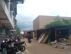 Diduga Ganti Rugi dari First Club tak Wajar, Pedagang Seken di Pasar Angkasa Tolak Digusur