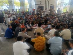 Nelayan Kepulauan Riau Geruduk DPRD, Tuntut Hentikan Aturan Zonasi Tangkap Nelayan