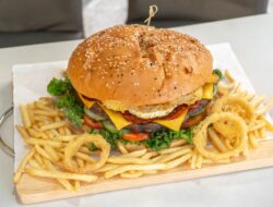 Yuk Cobain! Jumbo Sharing Plates di HARRIS Resort Waterfront Batam