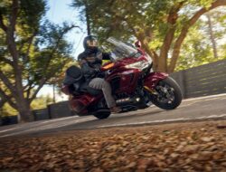 Rayakan Setengah Abad, AHM Hadirkan Honda Gold Wing Edisi Spesial