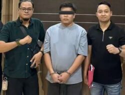 Pemilik Toko Handphone Lucky Plaza Kena Tipu Usai Pesan Handphone Merek iPhone, Polisi Tangkap Alvin Lie Di Surabaya