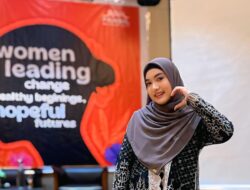 ‎Zelly Gantikan Roni Rumahorbo Jabat Ketua IWO Batam