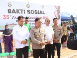Alumni Akpol 1990 Gelar Bakti Sosial Bagikan 1.485 Paket Sembako Untuk Warga Rempang