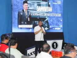 Sekda Kota Batam Beri Pesan Wasit dan 298 Atles Bulutangkis Agar Junjung Tinggi Sportivitas