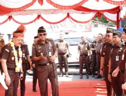 Kunjungan Kajati Kepri ke Kejari Tanjungpinang Diwarnai Pembagian KIA, Bakti Sosial, dan Pemusnahan Narkotika