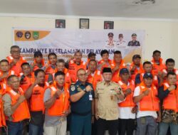 KSOP Khusus Batam Gencar Kampanyekan Keselamatan Laut: Bagikan Life Jacket kepada Nelayan