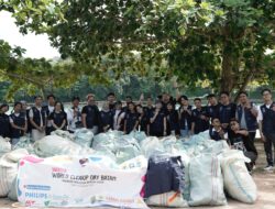 Kolaborasi untuk Bumi: Ascott Region Batam Bersatu dalam Aksi World Cleanup Day 2025 di Pantai Bahagia