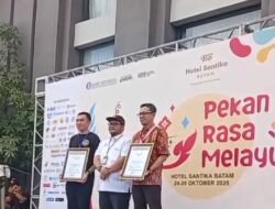 Hotel Santika Batam Raih Rekor MURI Masak Asam Pedas Pakai Cabe Kering