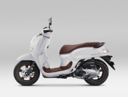 Scoopy Makin Fashionable Warna Baru Resmi Mengaspal di Kepri