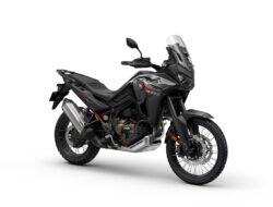 CRF1100L Africa Twin Terbaru Siap Jadi Teman Jelajah Tanpa Batas Pecinta Big Bike Honda di Tanah Air