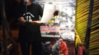 Angin Desember dan Sarkasme di Malam Sastra Sumatera Luka