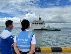 Dampingi Dirut PELNI Tinjau Kesiapan KM Nggapulu, Edwin Kurniansyah Pastikan Jumlah Penumpang Sesuai Kapasitas