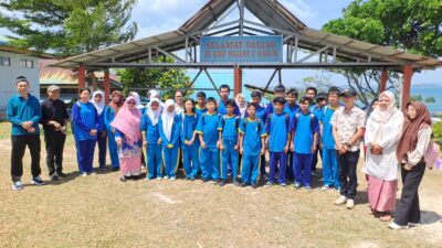 Di Sanggar Tua Jenaka SMPN 2 Batam, Pena-Pena Kecil Mulai Bicara