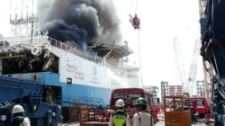 Kapal Tanker Elsa Regent Terbakar di Galangan PT ASL Shipyard Batam