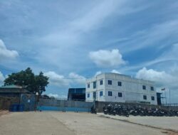 Aktivitas Gelap di Balik Gedung Tanpa Plang Nama, Diduga Kelola Limbah B3 Tanpa Izin